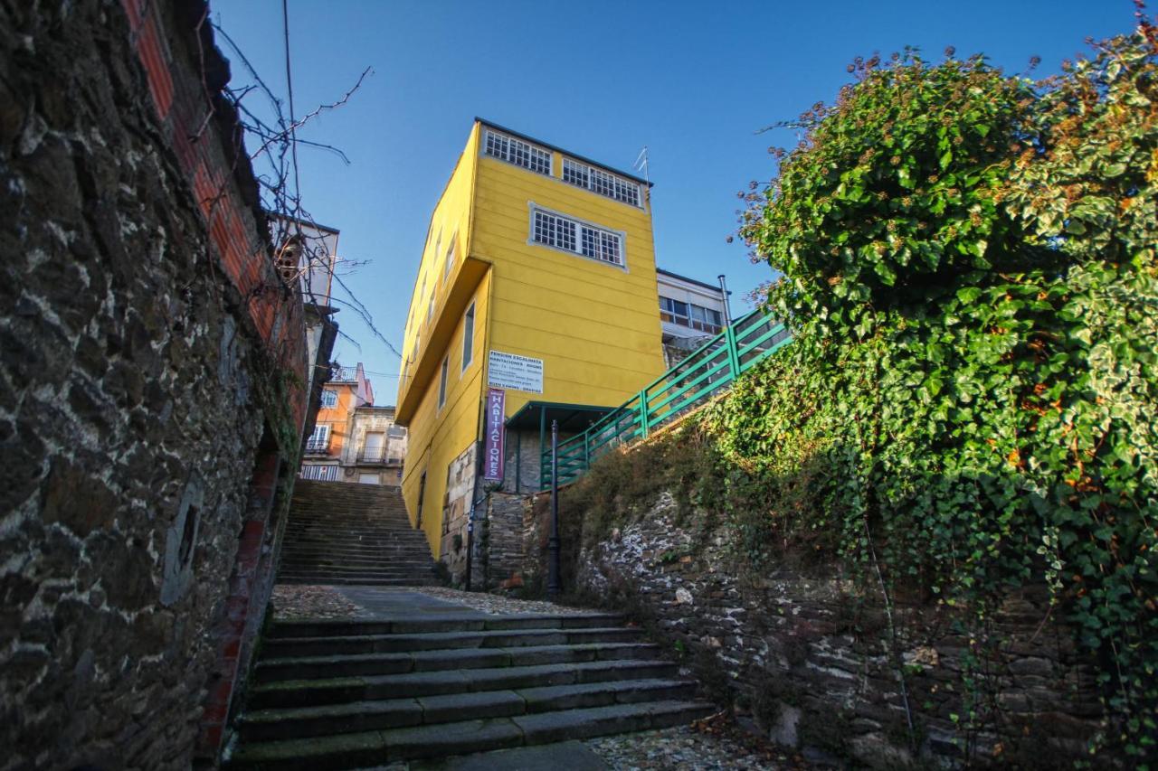 Pension Escalinata Sarria Exterior foto